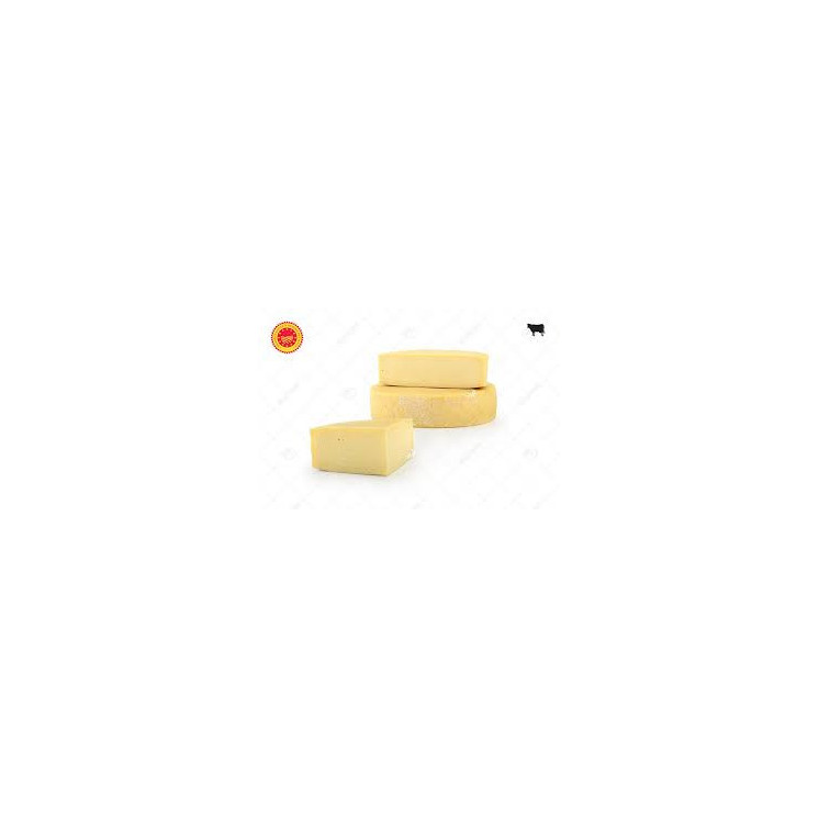 Montasio DOP Fresco 1/4 Forma